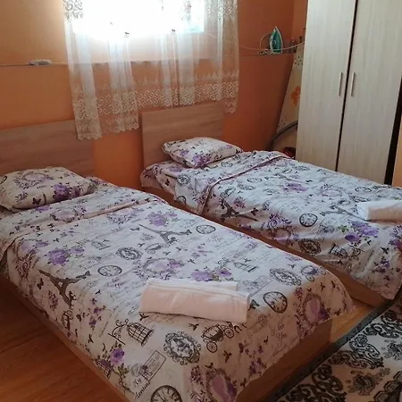 דירה студио александрови פומורי